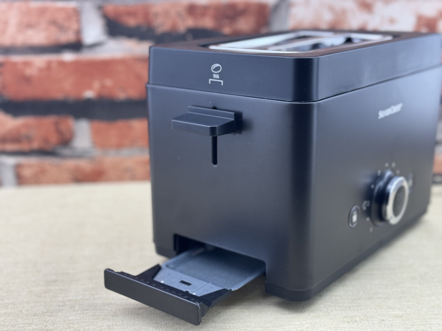 Silver Crest 2-Slice Bread Toaster