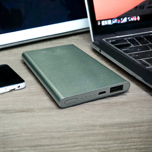 4000mAh and 5000mAh Slim, Portable Power Bank - Fast Charging