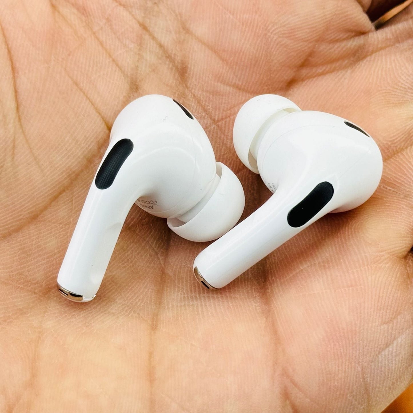 Airpods Pro 2nd Generation (USB-C) - A+ Copy