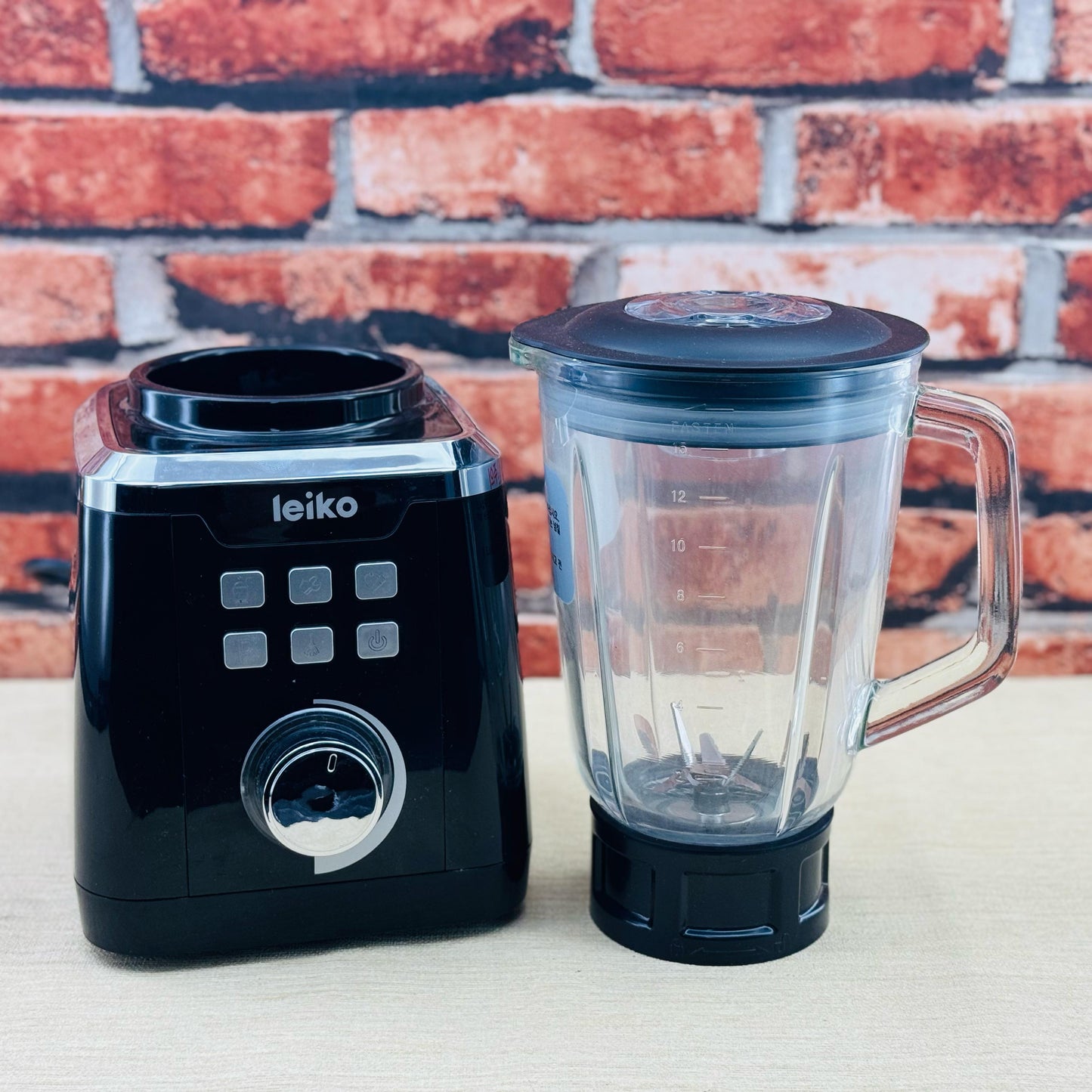 Leiko Black Quick Digital Juicer Blender